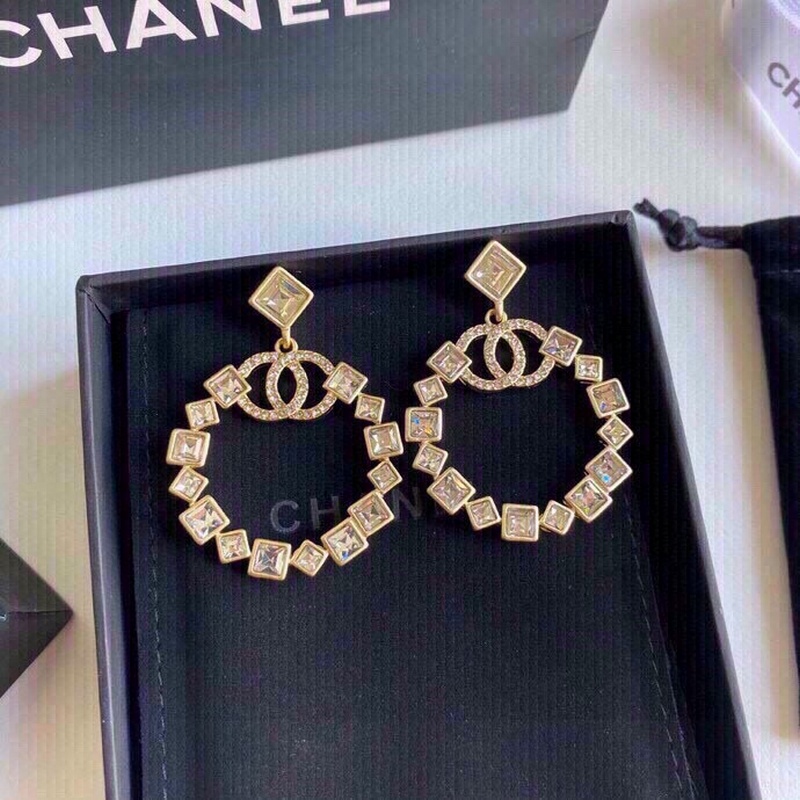 Chanel Earrings 530